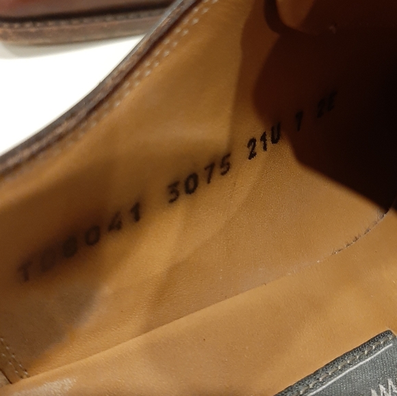 Salvatore Ferragamo Wholecut Oxford Dress Shoes - Picture 6 of 10